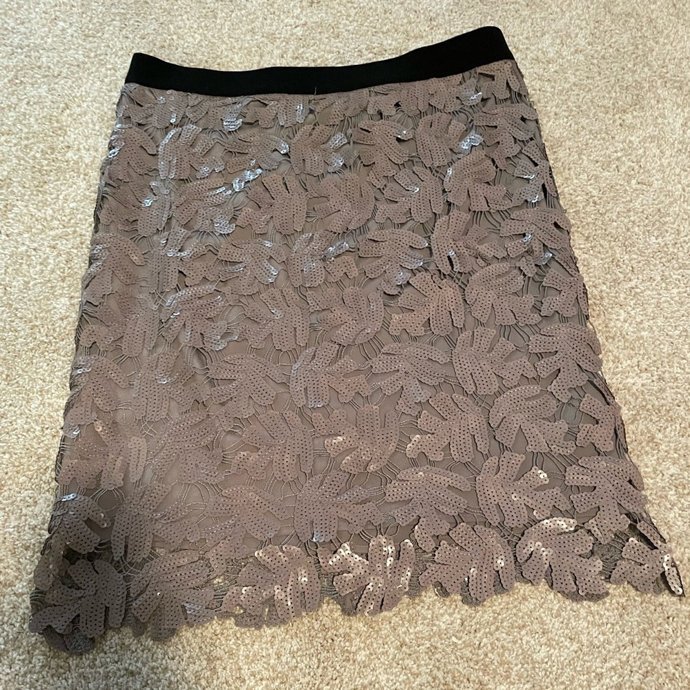 BCBG MAX AZRIA Sequin Embellished Lined Skirt in Hazelnut